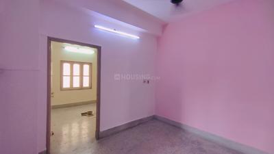 Living Room Image of 700 Sq.ft 2 BHK Apartment / Flat for sale in Airport Gate no. 1 Kolkata for Rs. 2400000