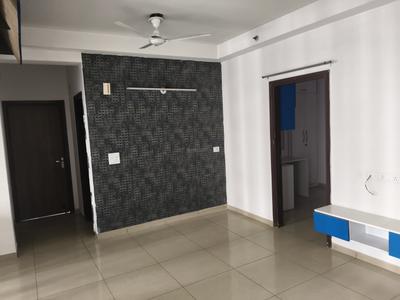 Living Room Image of 1020 Sq.ft 2 BHK Apartment / Flat for rent in Gulshan Botnia, Sector 144 Noida for Rs. 33000