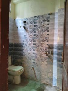 Bedroom Two Image of 675 Sq.ft 2 BHK Builder Floor for sale in Madhopura Ghaziabad for Rs. 2900000