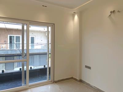 Bedroom Image of 1400 Sq.ft 4 BHK Builder Floor for sale in Rohini Sector 28 New Delhi for Rs. 14700000