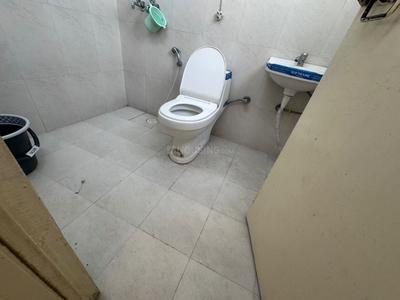 Image of 900 Sq.ft 3 BHK Apartment / Flat for sale in Pyramid Altia, Sector 70, Gurgaon for Rs. 8800000