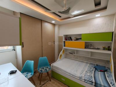 Bedroom Image of 2700 Sq.ft 7 BHK Duplex for sale in Ashok Vihar New Delhi for Rs. 59800000