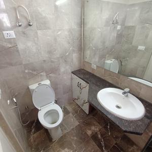 Bathroom Image of 1465 Sq.ft 2.5 BHK Apartment / Flat for sale in Ashiana Mulberry, Sector 2 Sohna for Rs. 17500000