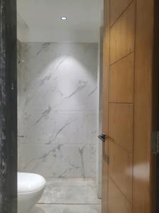 Bedroom One Image of 1300 Sq.ft 3 BHK Builder Floor for sale in Green Field Colony Faridabad for Rs. 15000000