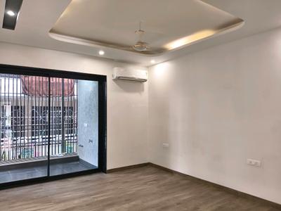Bedroom Image of 2700 Sq.ft 4 BHK Builder Floor for sale in Paramount Luxury Floors Sushant Lok 3 B Block, Sector 57 Gurgaon for Rs. 36500000