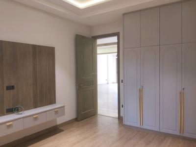 Bedroom Image of 2880 Sq.ft 4 BHK Builder Floor for sale in Mukherjee Nagar New Delhi for Rs. 80000000