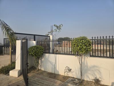 Image of 650 Sq.ft Residential Plot / Land for sale in Tilpata Karanwas, Greater Noida for Rs. 1800000