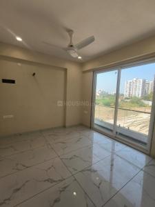 Bedroom Image of 1250 Sq.ft 3 BHK Apartment / Flat for sale in Courtyard Regalia II, Bhayli Vadodara for Rs. 6800000