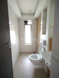 Bathroom Image of 975 Sq.ft 2 BHK Apartment / Flat for sale in Lodha Luxuria Priva, Thane West Thane for Rs. 13500000