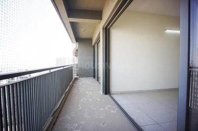 Balcony Image of 5450 Sq.ft 5 BHK Apartment / Flat for sale in Iscon Platinum, Bopal Ahmedabad for Rs. 41000000