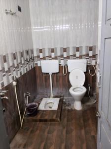 Image of 1400 Sq.ft 2.5 BHK Builder Floor for rent in Humayun Nagar, Hyderabad for Rs. 23000