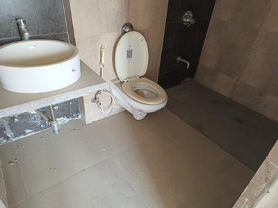 Bathroom Image of 2406 Sq.ft 3 BHK Apartment / Flat for sale in Sandesh Shompole, Thaltej Ahmedabad for Rs. 22500000