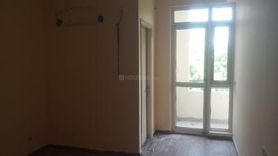 Bedroom Image of 900 Sq.ft 2 BHK Apartment / Flat for sale in UCHDPL Wave Executive Floors G, Wave City Ghaziabad for Rs. 7200000