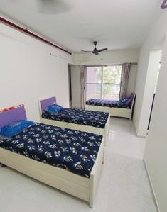 Bedroom Image of Navkar estate PG in Thane in Thane East, Thane