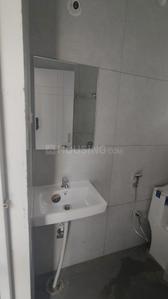 Bathroom Image of 600 Sq.ft 1 BHK Builder Floor for rent in Koramangala Bengaluru for Rs. 26700