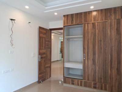Bedroom Image of 1800 Sq.ft 3 BHK Builder Floor for sale in Paschim Vihar New Delhi for Rs. 43000000