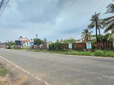 Image of 13920 Sq.ft Residential Plot / Land for sale in Aluva, Kochi for Rs. 675000