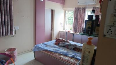 Bedroom Image of 1900 Sq.ft 3 BHK Apartment / Flat for sale in Devika Apartments, Camp Pune for Rs. 15000000