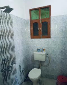Bathroom Image of 950 Sq.ft 2 BHK Apartment / Flat for sale in Vishal Nagar Rohtak for Rs. 7500000