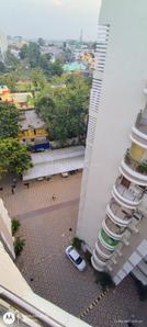 Balcony Image of 2400 Sq.ft 4 BHK Apartment / Flat for rent in Bariatu Ranchi for Rs. 40000