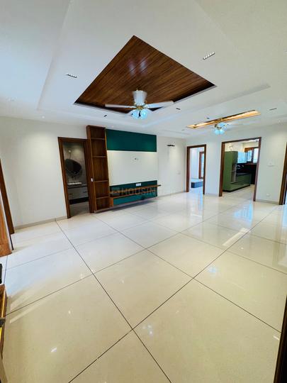 Shakti Associates Main Image 1