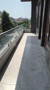 Image of 2200 Sq.ft 3 BHK Apartment / Flat for rent in Sector 105, Noida for Rs. 60500