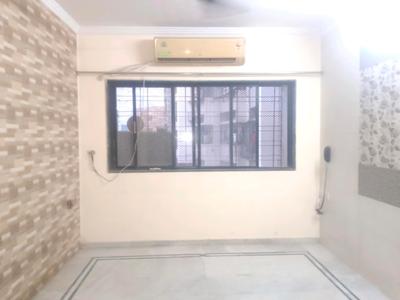 Living Room Image of 850 Sq.ft 2 BHK Apartment / Flat for sale in RNA NG N G Garden, Kandivali West Mumbai for Rs. 14500000