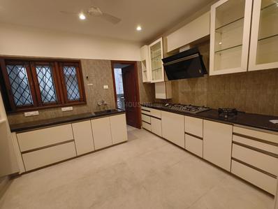 Kitchen Image of 3300 Sq.ft 3 BHK Apartment / Flat for rent in Lavelle Road Bengaluru for Rs. 250000