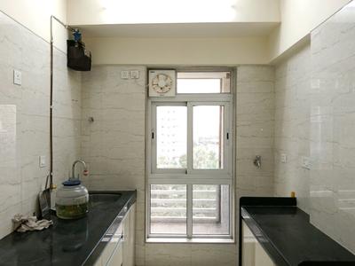 Kitchen Image of 650 Sq.ft 1 BHK Apartment / Flat for rent in Romell Vasanthi, Mulund East Mumbai for Rs. 35000