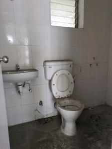Common Bathroom Image of 900 Sq.ft 3 BHK Apartment / Flat for sale in Shapoorji, New Town Kolkata for Rs. 6255555