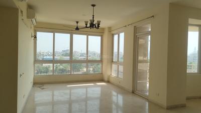 Living Room Image of 3399 Sq.ft 4 BHK Apartment / Flat for sale in Indiabulls Enigma, Sector 110 Gurgaon for Rs. 46500000