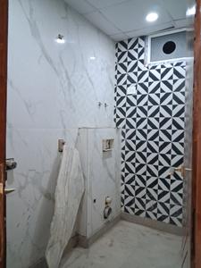 Common Bathroom Image of 1050 Sq.ft 2 BHK Apartment / Flat for sale in Sector 73 Noida for Rs. 4200000