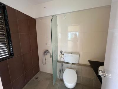 Bathroom Image of 1750 Sq.ft 3 BHK Apartment / Flat for sale in Jasmine Spring valley, Magarpatta City Pune for Rs. 16200000
