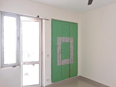 Bedroom Image of 950 Sq.ft 2 BHK Apartment / Flat for sale in Jaypee Kosmos, Sector 134 Noida for Rs. 7800000