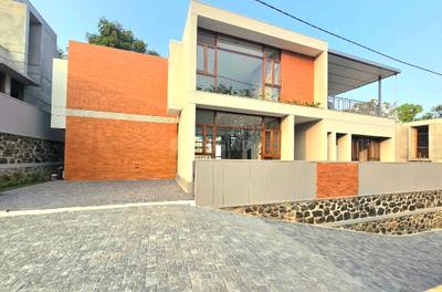 Image of 3139 Sq.ft 4 BHK Villa for sale in Pukkattupady, Kochi for Rs. 18000000