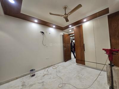 Bedroom Image of 1800 Sq.ft 3 BHK Builder Floor for rent in Anand Vihar New Delhi for Rs. 60000