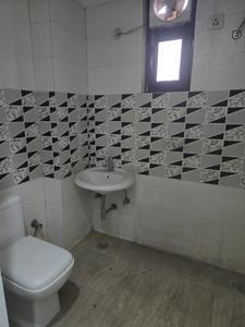Bathroom Image of 1700 Sq.ft 3 BHK Apartment / Flat for sale in R R Mihir Heights, Rishi Nagar Meerut for Rs. 10000000