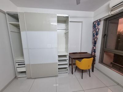 Bedroom Image of 2000 Sq.ft 4 BHK Apartment / Flat for rent in Earth Elegance, Bodakdev Ahmedabad for Rs. 100000