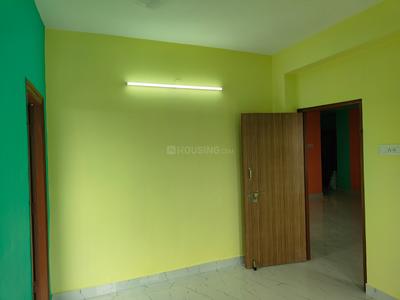 Bedroom Image of 1200 Sq.ft 2 BHK Apartment / Flat for sale in Tangra Kolkata for Rs. 3000000