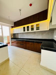 Kitchen Image of 2650 Sq.ft 4 BHK Apartment / Flat for rent in Rishita Manhattan, Gomti Nagar Extension Lucknow for Rs. 52000