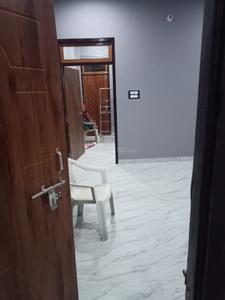Bedroom Image of 700 Sq.ft 2 BHK Builder Floor for rent in Munnu Khera Lucknow for Rs. 6000