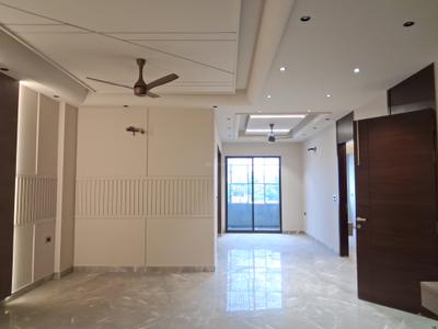 Living Room Image of 2250 Sq.ft 4 BHK Builder Floor for sale in Paschim Vihar New Delhi for Rs. 46500000