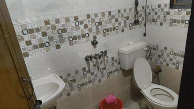 Bathroom Image of RoomSoom in Mayur Vihar Phase 1, New Delhi