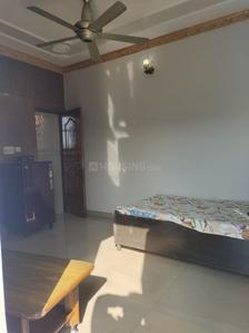 Bedroom Image of 780 Sq.ft 1 BHK Apartment / Flat for rent in DDA Flats Sarita Vihar, Sarita Vihar New Delhi for Rs. 28500
