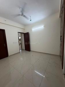 Bedroom Image of 1220 Sq.ft 2.5 BHK Apartment / Flat for rent in Amrapali Verona Heights, Noida Extension Greater Noida for Rs. 19000