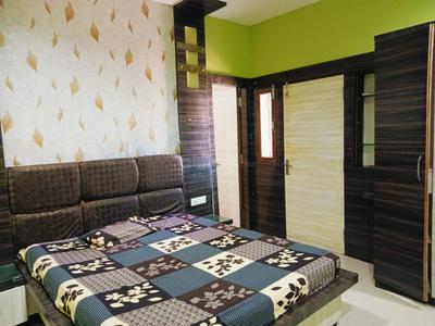 Bedroom Image of 2000 Sq.ft 3 BHK Independent House for rent in Sadar Bazar Raipur for Rs. 32000