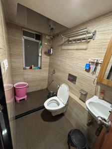 Bathroom Image of 700 Sq.ft 1 BHK Apartment / Flat for sale in Royal Oasis, Malad West Mumbai for Rs. 11500000