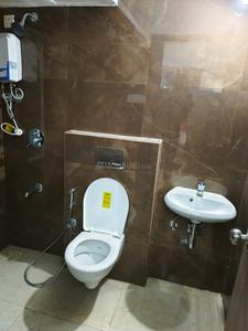 Bathroom Image of NO BROKERAGE PG in Kurla East, Mumbai