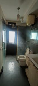 Bathroom Image of 6000 Sq.ft 6 BHK Independent House for sale in Sector 72 Noida for Rs. 75000000