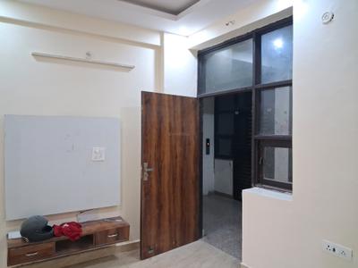 Living Room Image of 910 Sq.ft 2 BHK Apartment / Flat for sale in Sector 74 Noida for Rs. 3400000